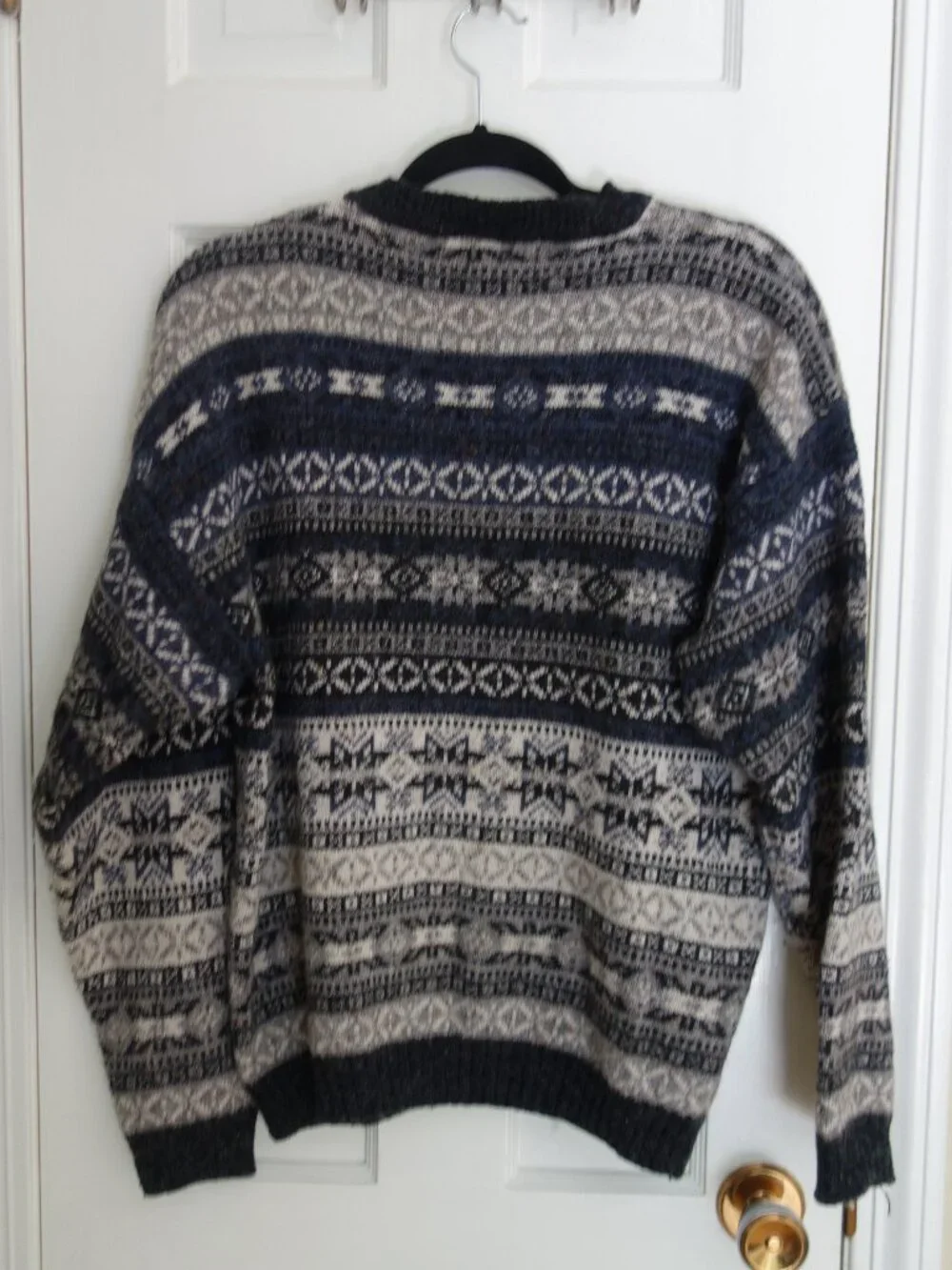 Vntg ETCHINGS Nordic Winter Snowflakes Gray Crew Neck Sweater – Mens Large